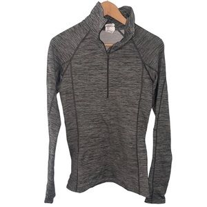 Women’s Under Armour 1/2 Zip Size Medium